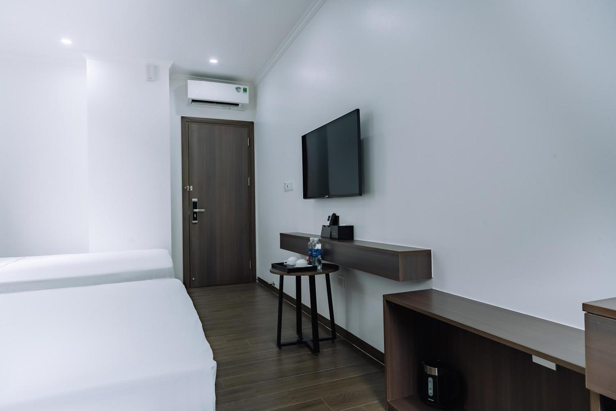 Sand Hotel Cat Ba Island Екстер'єр фото