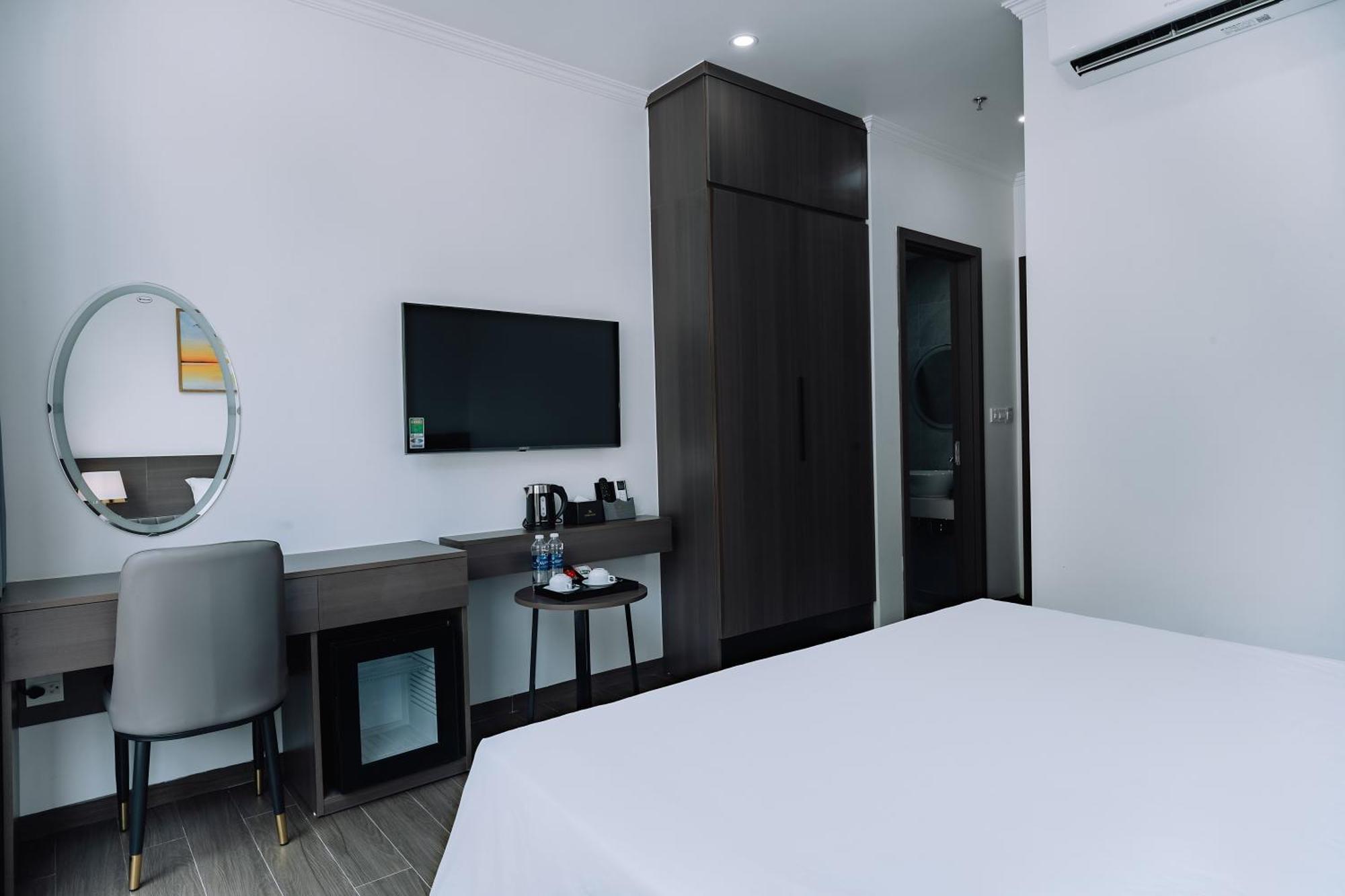 Sand Hotel Cat Ba Island Екстер'єр фото